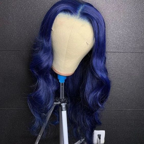 perruque lace wig bleu foncé Nightcall marque cluster crown
